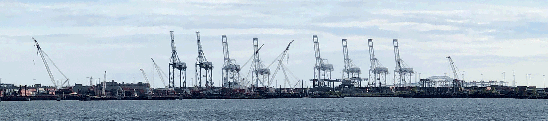 shipping cranes in New Jersey